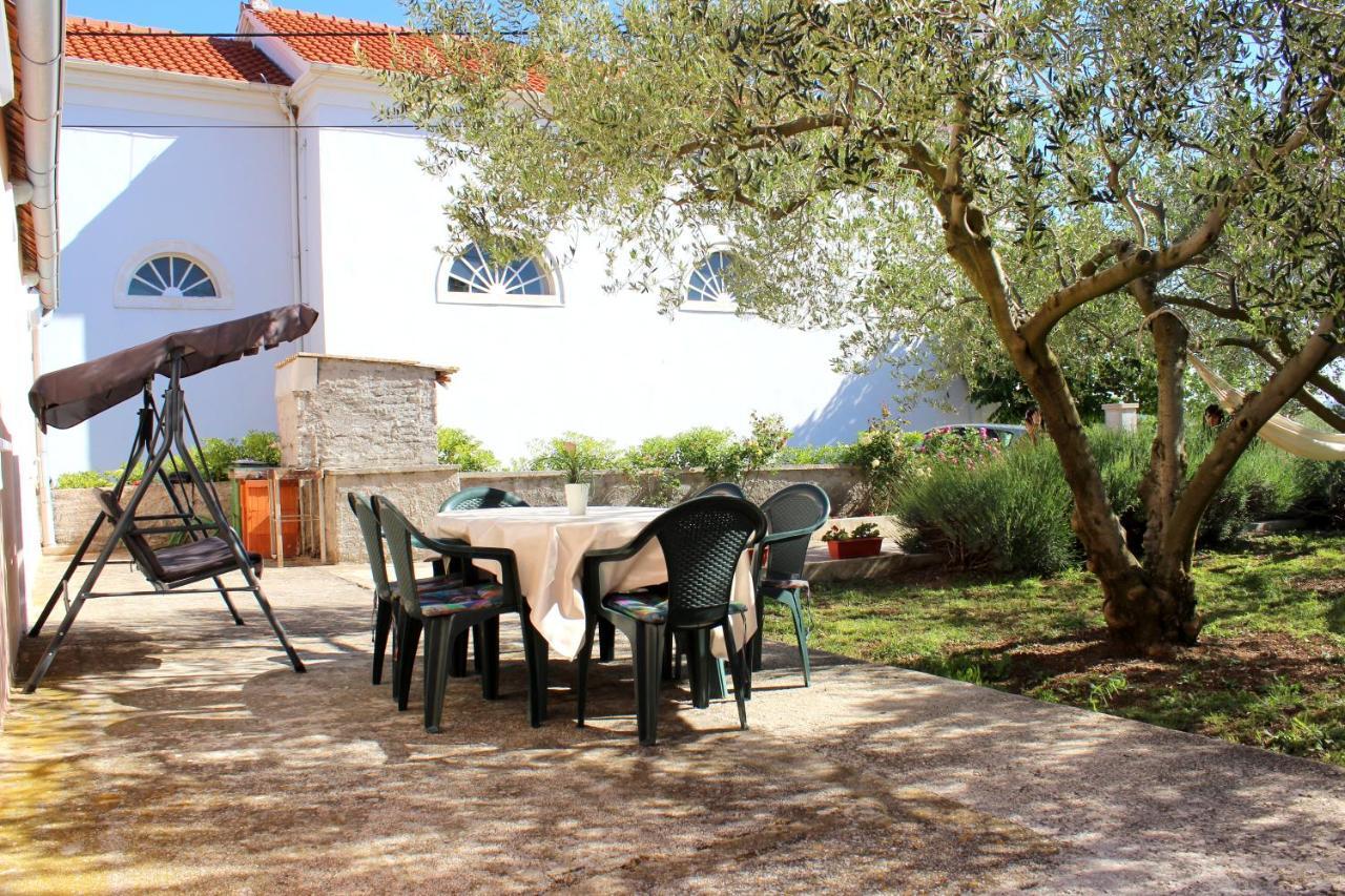 Holiday Home Irena Poljica  Buitenkant foto